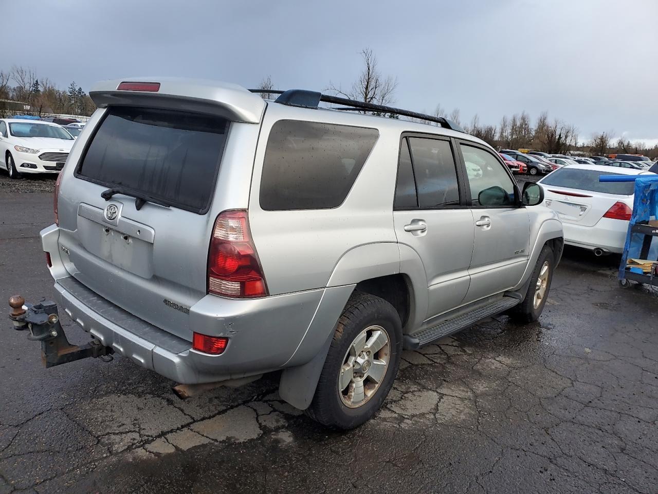 Image 3 of 2005 TOYOTA 4RUNNER SR5 2005 with VIN JTEBU14R058036576