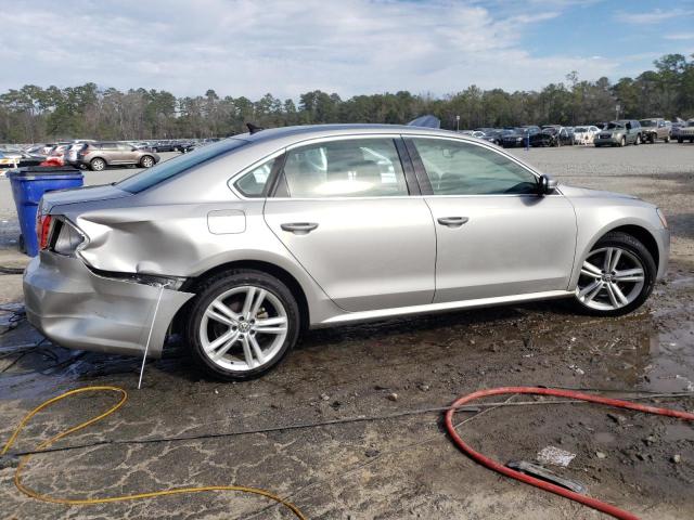 Image 3 of 2014 VOLKSWAGEN PASSAT SE 2014 with VIN 1VWBN7A30EC054980