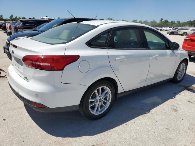 Image 3 of 2016 FORD FOCUS SE 2016 with VIN 1FADP3F2XGL250500