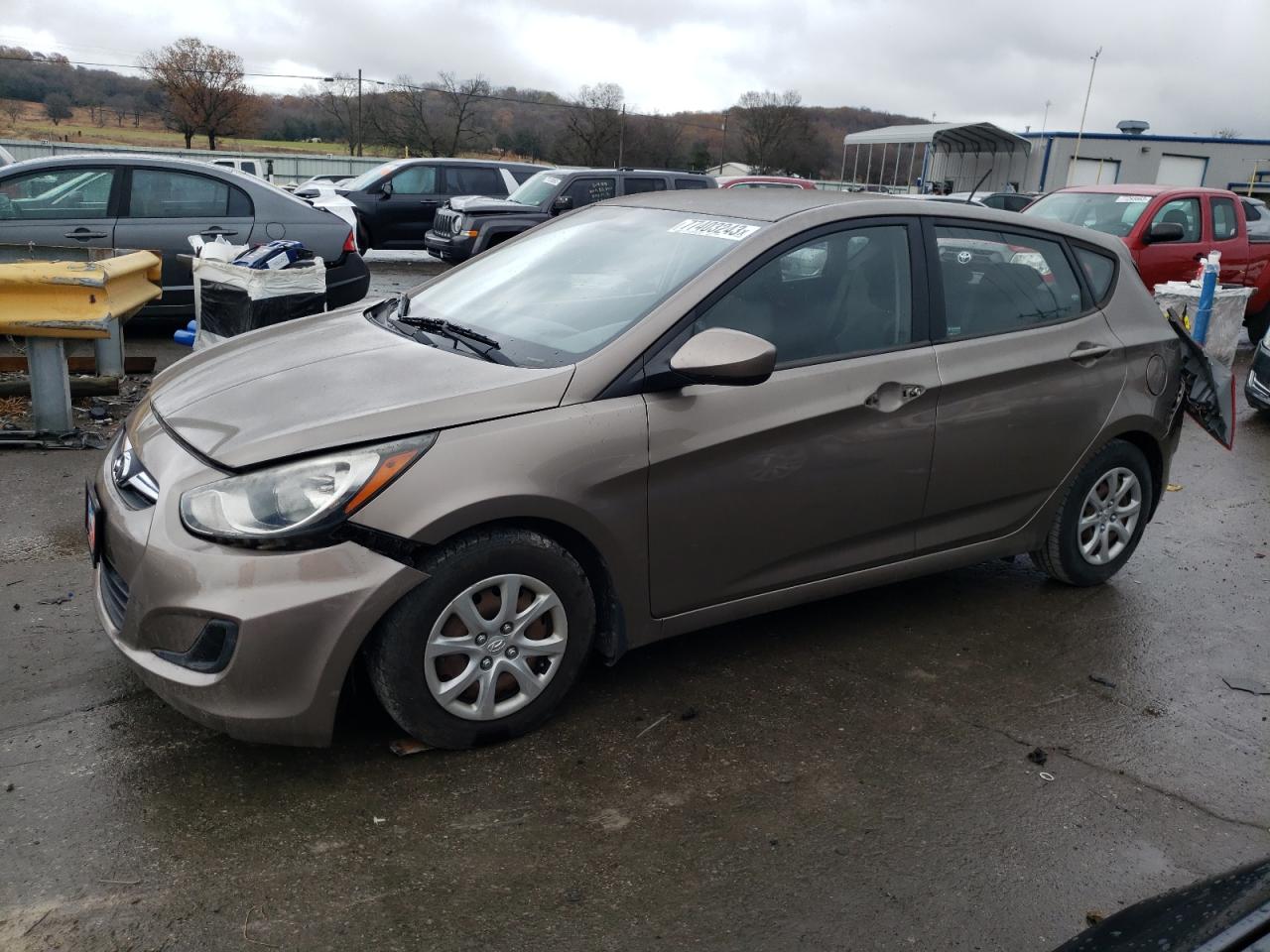 2013 HYUNDAI ACCENT GLS 2013 image