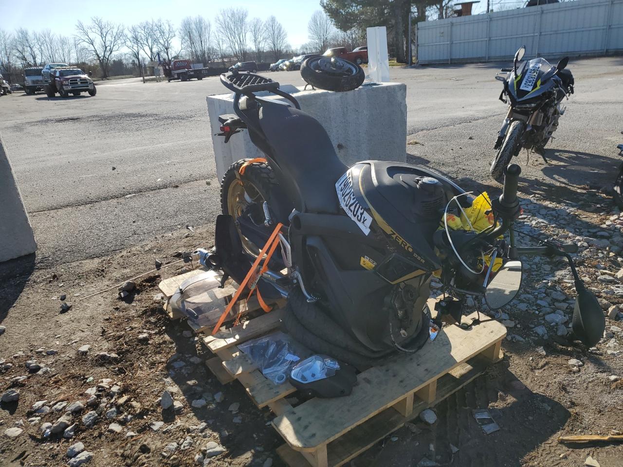 Image 1 of 2020 ZERO MOTORCYCLES INC DSR  2020 with VIN 538SDJZ68LCG12728