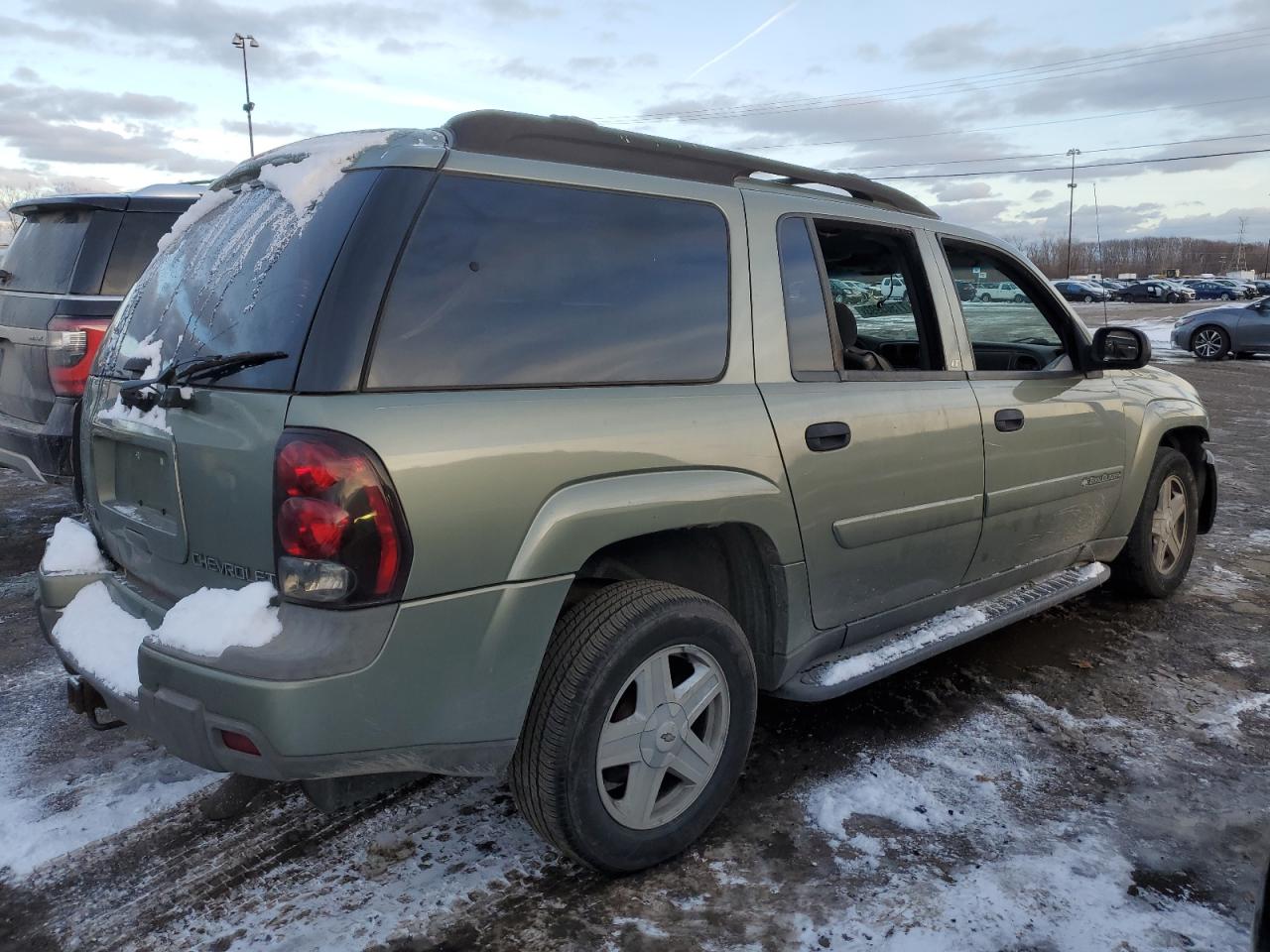 Image 3 of 2003 CHEVROLET TRAILBLAZER EXT 2003 with VIN 1GNET16S336120461