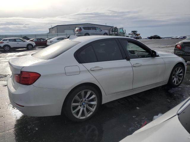 Image 3 of 2015 BMW 320 I XDRIVE 2015 with VIN WBA3C3G51FNT52892