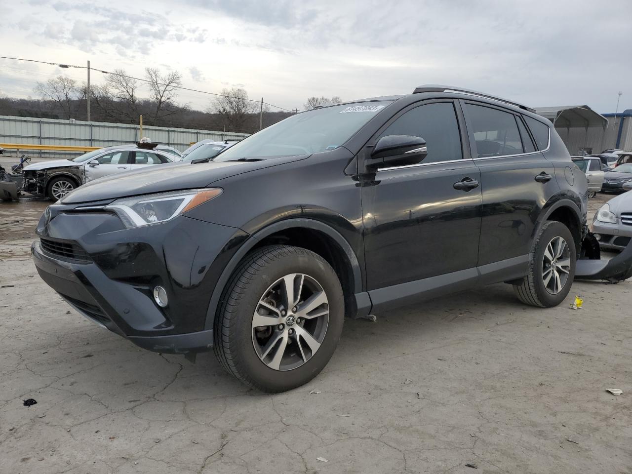 Изображение 1 2017 TOYOTA RAV4 XLE 2017 с VIN 2T3WFREV0HW359308