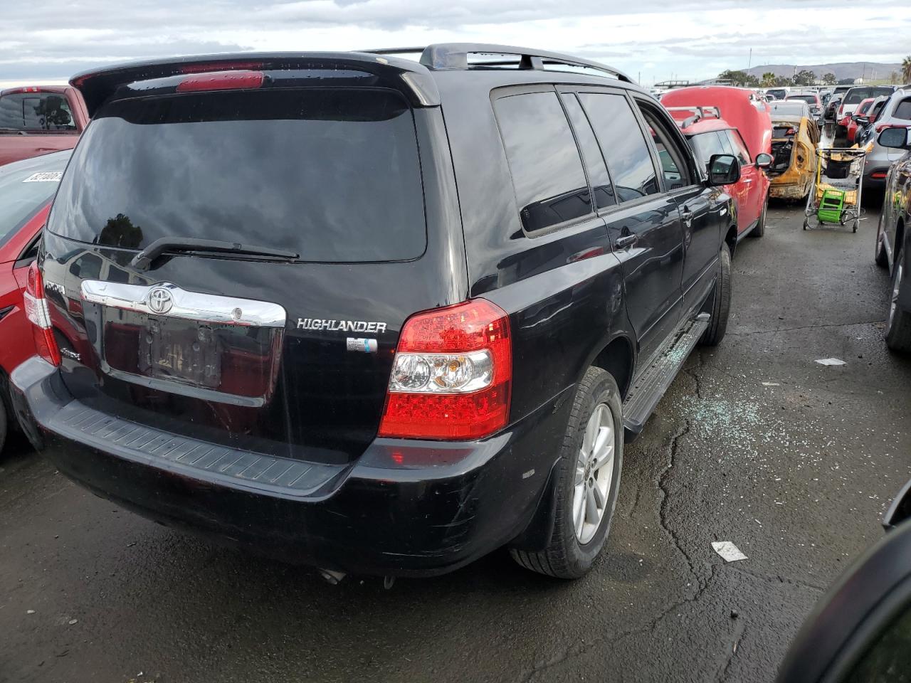 Image 3 of 2006 TOYOTA HIGHLANDER HYBRID 2006 with VIN JTEEW21A760006552