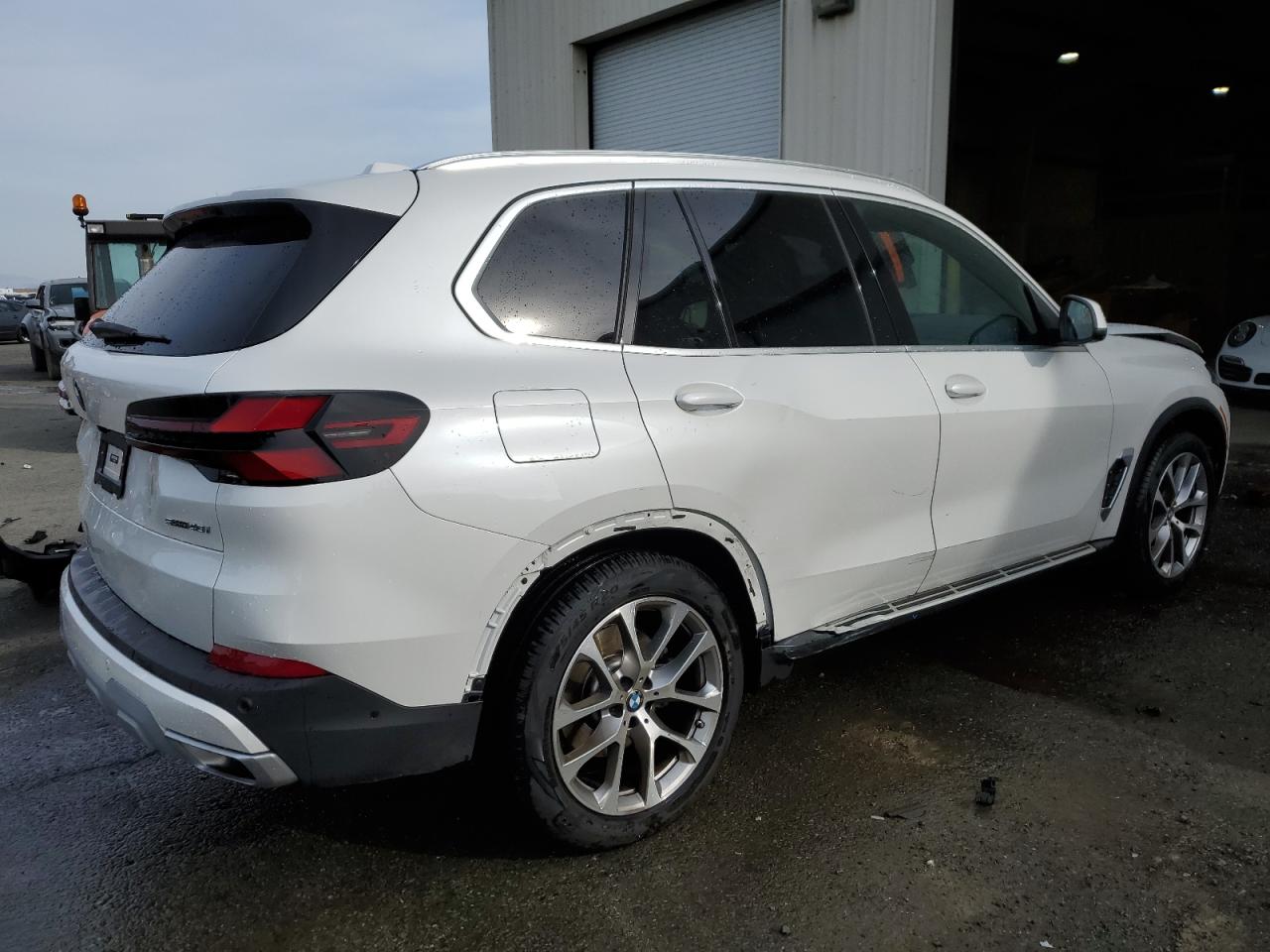 Image 3 of 2024 BMW X5 SDRIVE 40I 2024 with VIN 5UX13EU00R9S84949