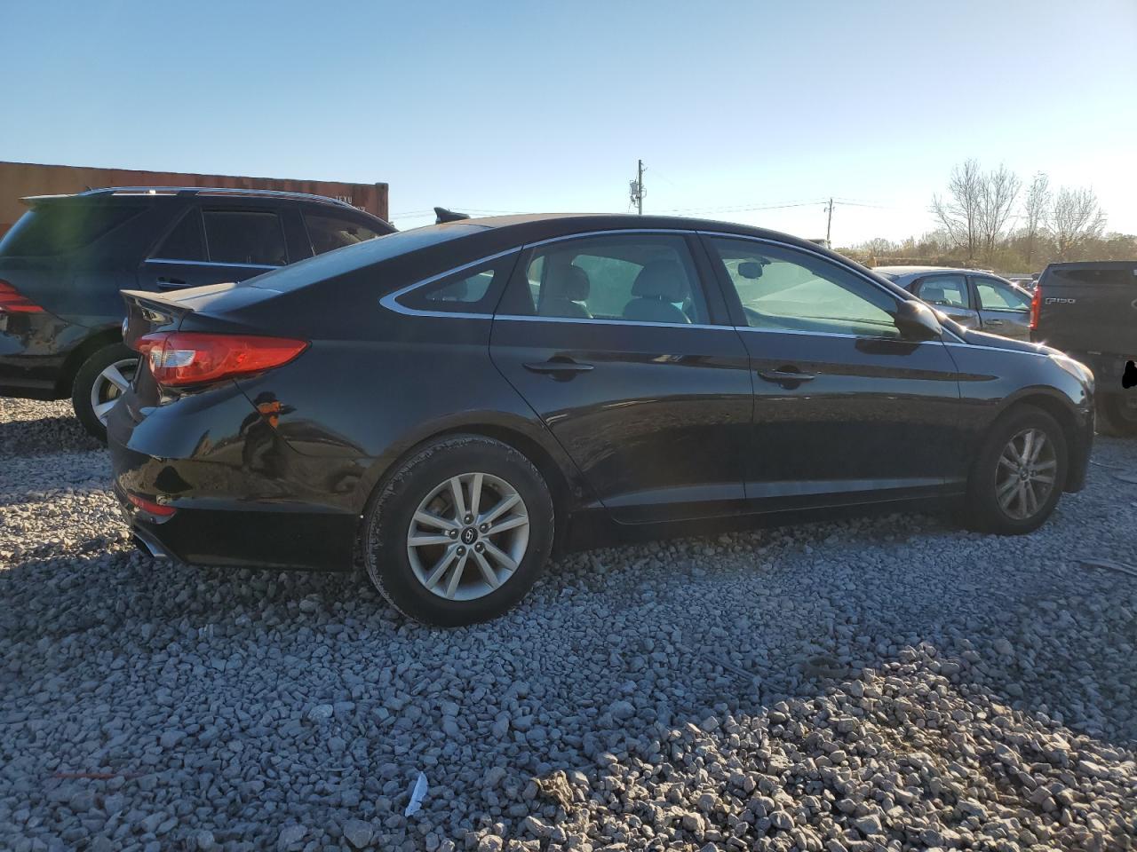Obraz 3 z 2016 HYUNDAI SONATA SE 2016 z VIN 5NPE24AF8GH279527