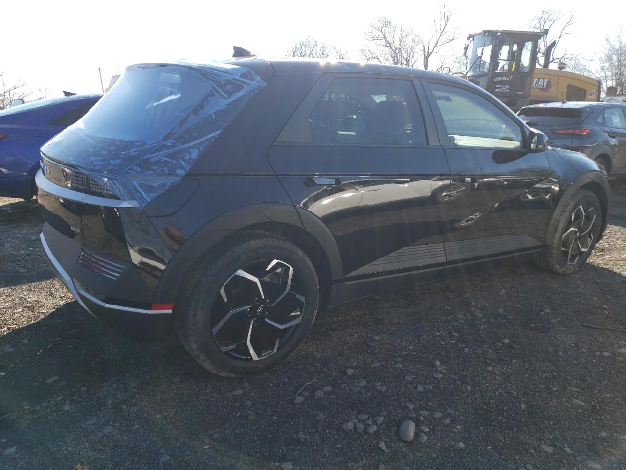 Image 3 of 2023 HYUNDAI IONIQ 5 SEL 2023 with VIN KM8KNDAF9PU213497