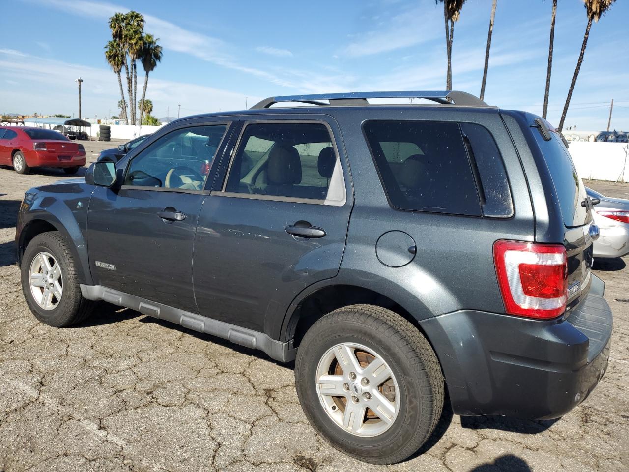 Image 2 of 2008 FORD ESCAPE HEV 2008 with VIN 1FMCU49H48KC16592
