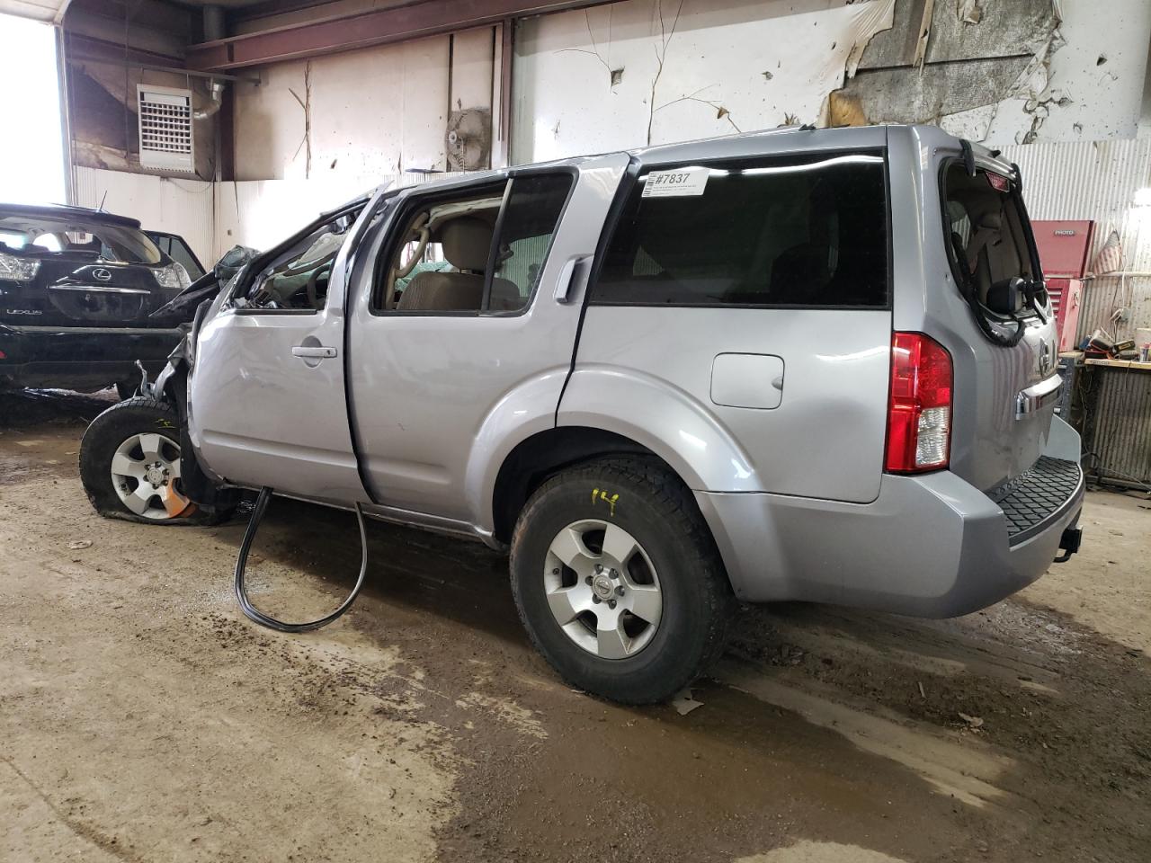 Obraz 2 z 2010 NISSAN PATHFINDER S 2010 z VIN 5N1AR1NN6AC624921