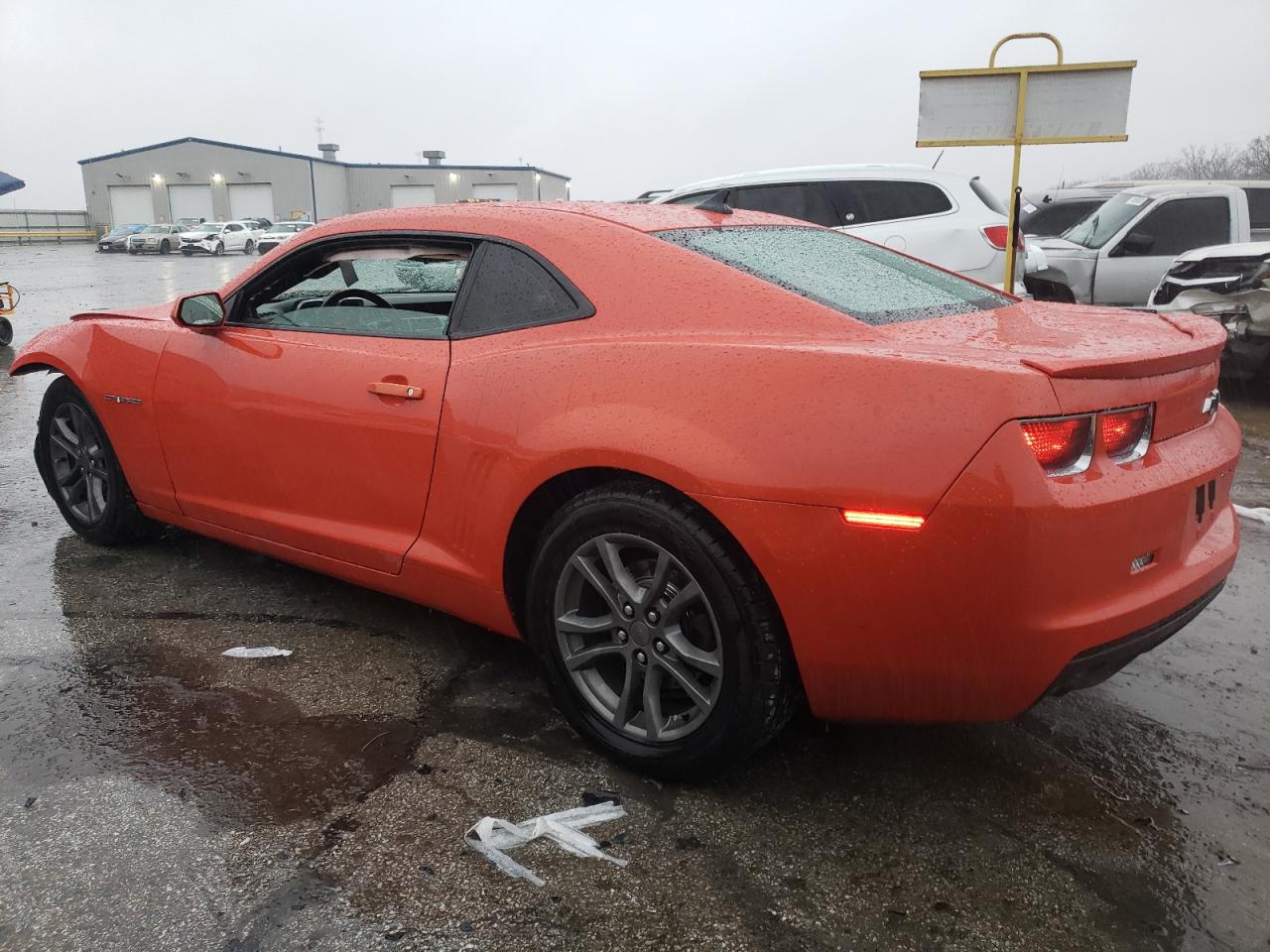 Obraz 2 z 2013 CHEVROLET CAMARO LT 2013 z VIN 2G1FB1E32D9116088