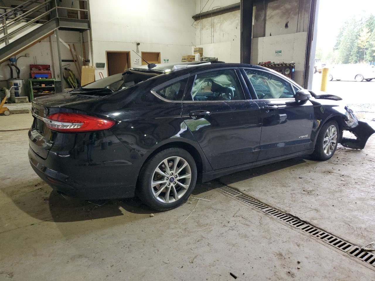 Image 3 of 2017 FORD FUSION SE HYBRID 2017 with VIN 3FA6P0LU0HR356907