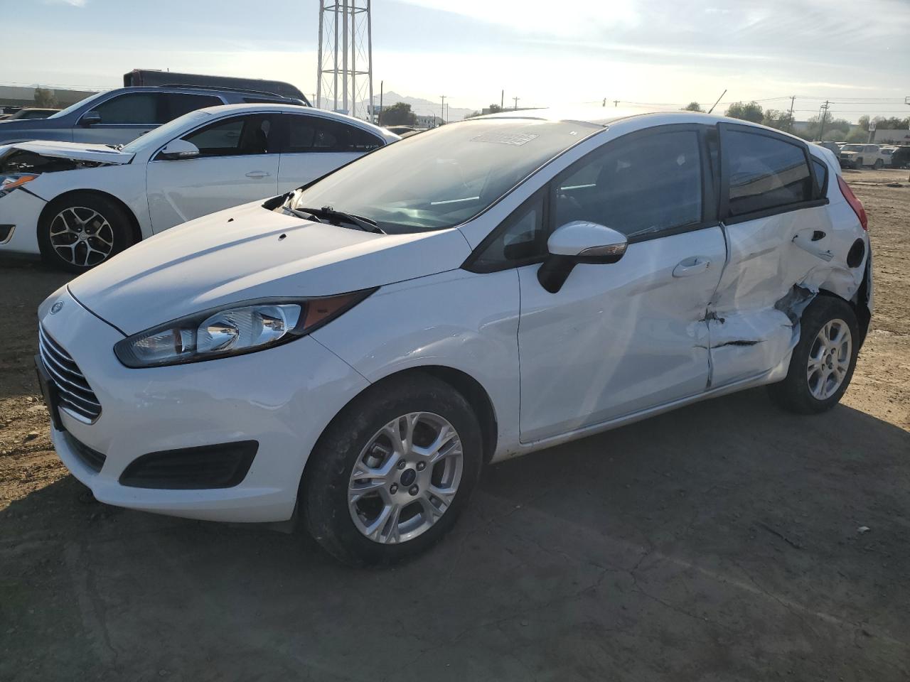 Изображение 1 2014 FORD FIESTA SE 2014 с VIN 3FADP4EJ1EM203785