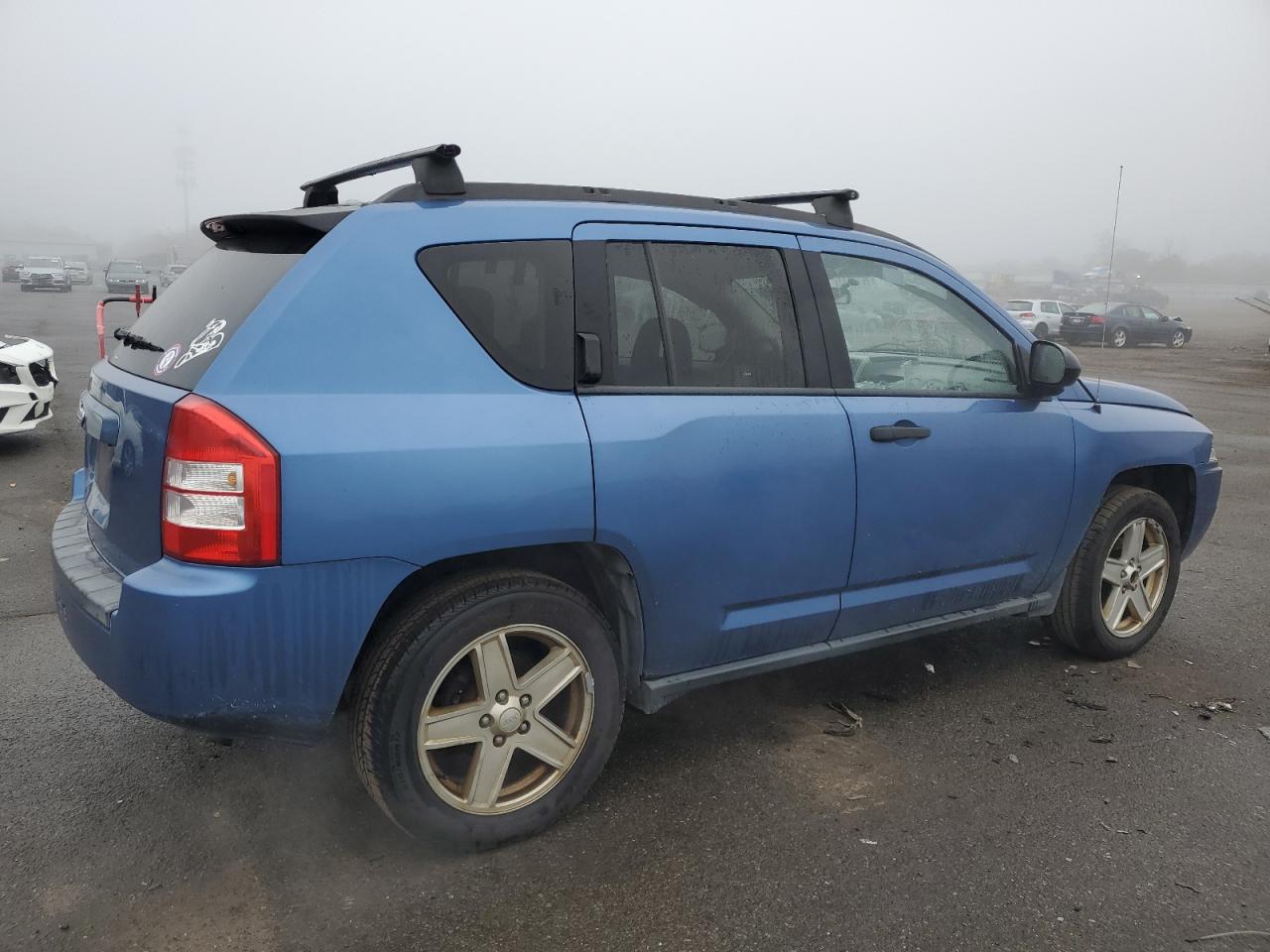 Изображение 3 2007 JEEP COMPASS  2007 с VIN 1J8FF47W67D177464