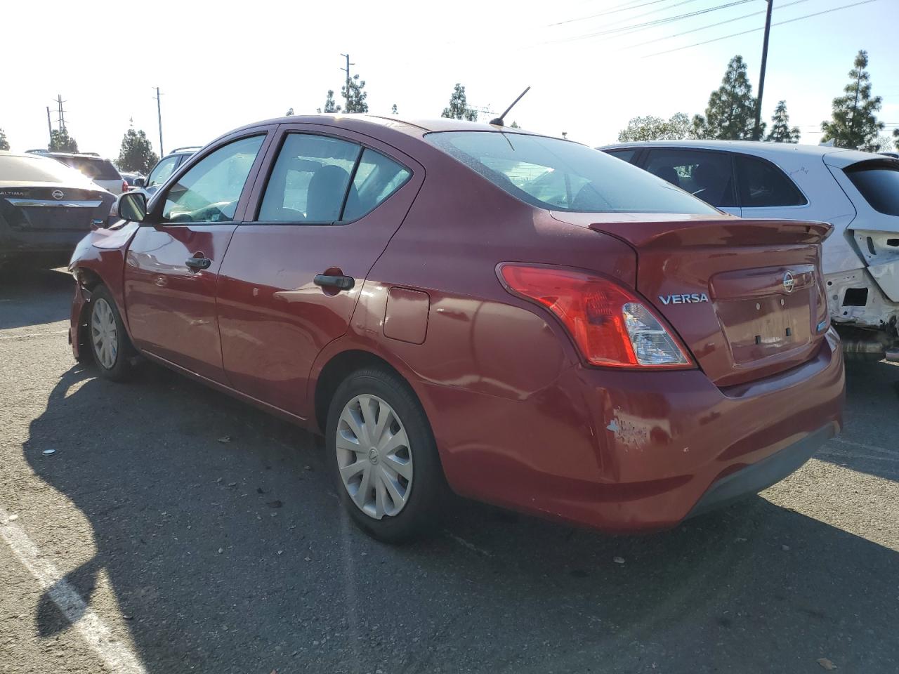 Obraz 2 z 2015 NISSAN VERSA S 2015 z VIN 3N1CN7AP4FL854040