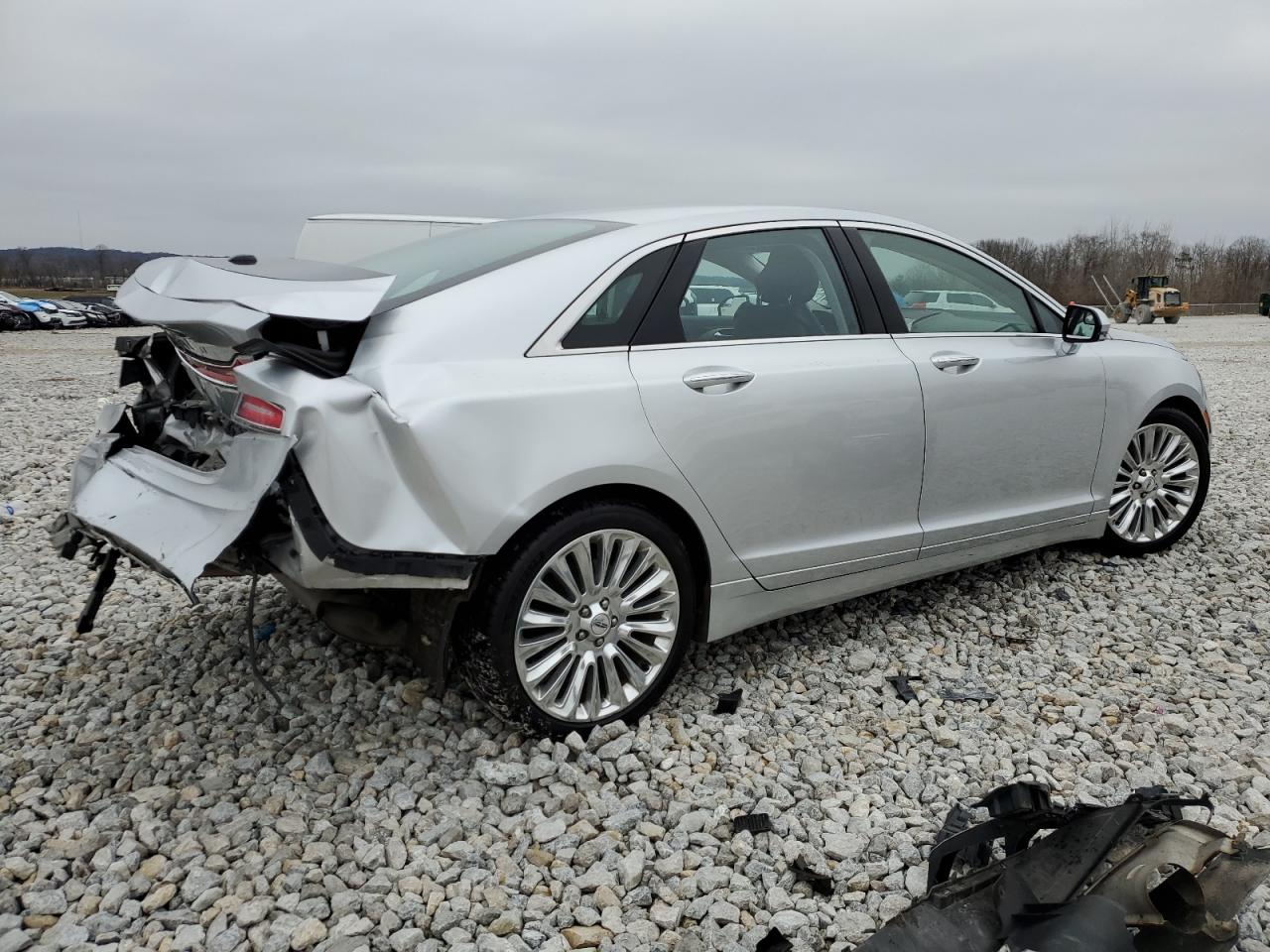 Изображение 3 2015 LINCOLN MKZ  2015 с VIN 3LN6L2GK3FR610385