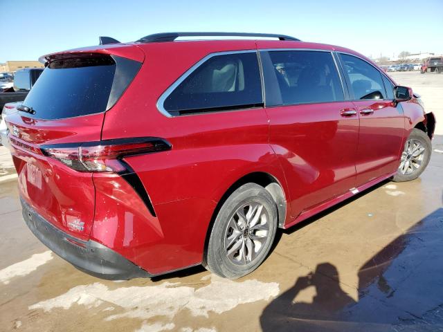 Image 3 of 2022 TOYOTA SIENNA XLE 2022 with VIN 5TDYRKECXNS093914