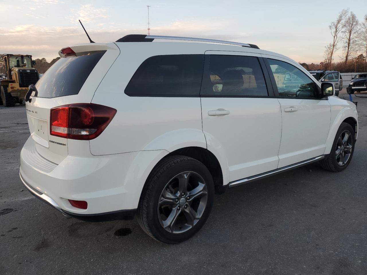 Obraz 3 z 2014 DODGE JOURNEY CROSSROAD 2014 z VIN 3C4PDCGG5ET311103