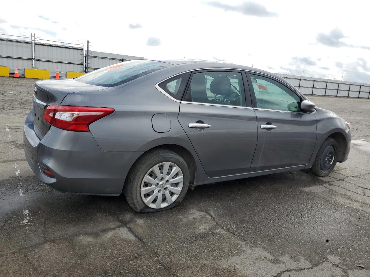Изображение 3 2019 NISSAN SENTRA S 2019 с VIN 3N1AB7AP1KY358562