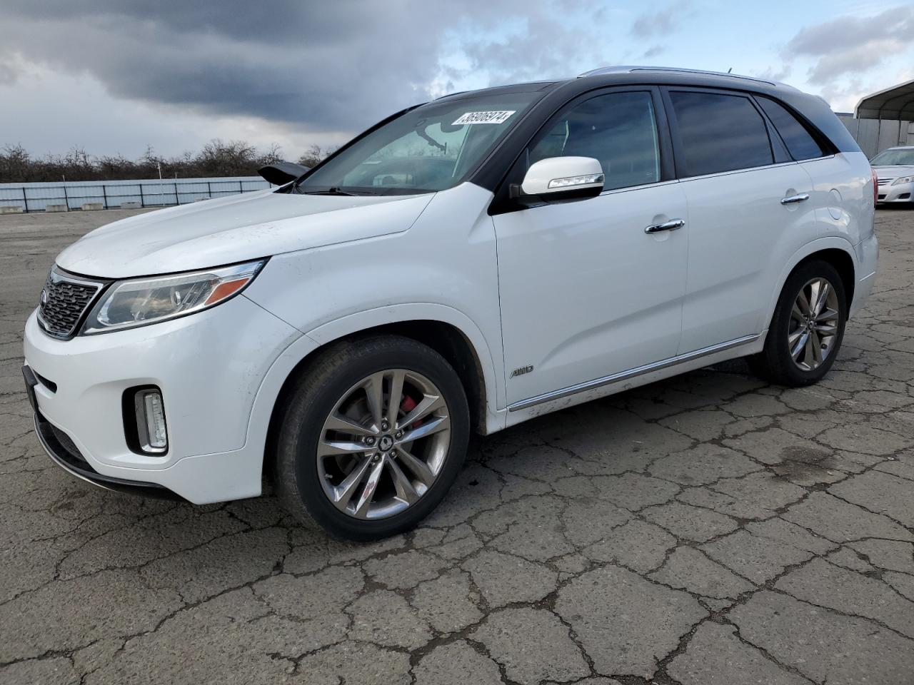 Image 1 of 2015 KIA SORENTO SX 2015 with VIN 5XYKWDA76FG610403