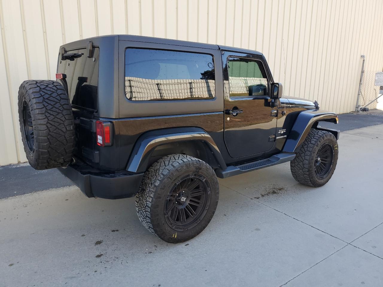 Obraz 3 z 2017 JEEP WRANGLER SAHARA 2017 z VIN 1C4AJWBG6HL617427