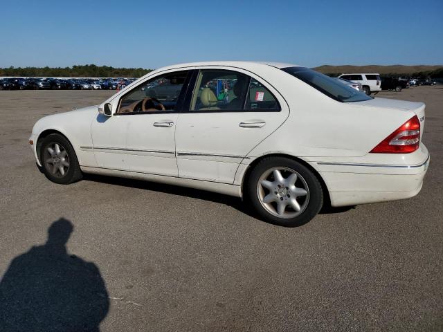 Изображение 2 2004 MERCEDES-BENZ C 240 4MATIC 2004 с VIN WDBRF81J84F479569