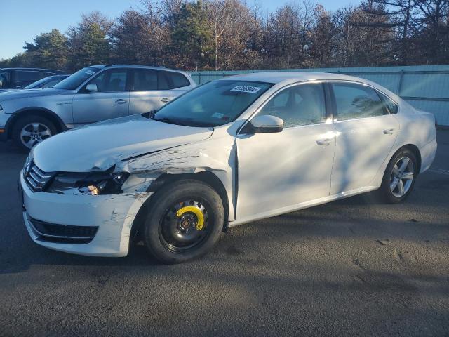 Изображение 2014 VOLKSWAGEN PASSAT S 2014