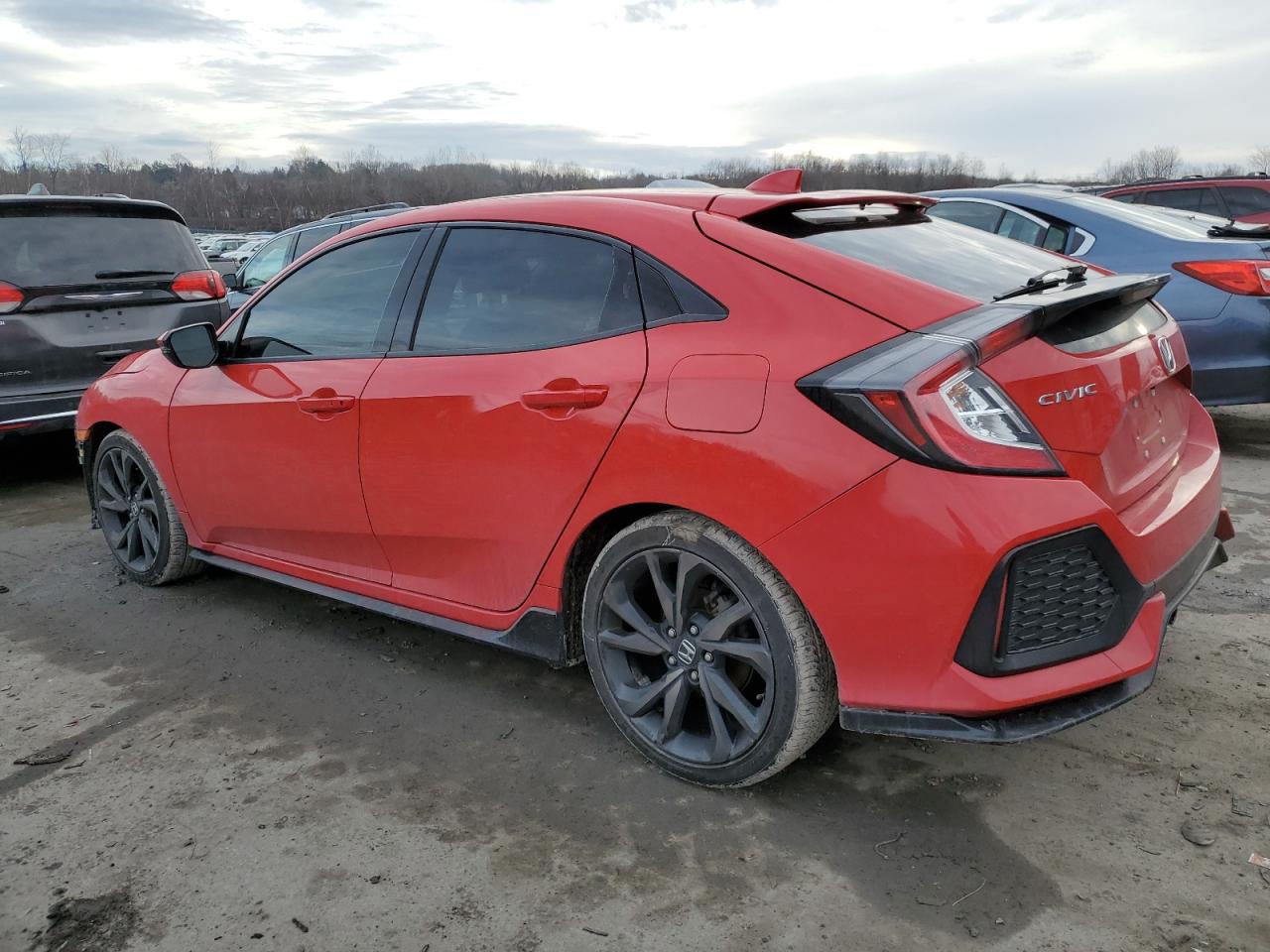 Изображение 2 2018 HONDA CIVIC SPORT TOURING 2018 с VIN SHHFK7H94JU403139