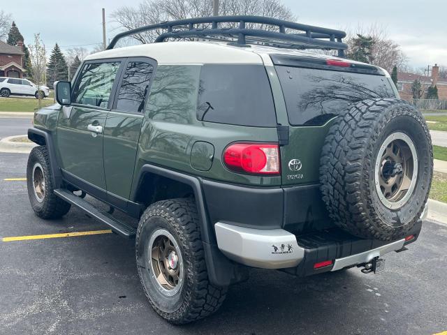 Obraz 3 z 2010 TOYOTA FJ CRUISER  2010 z VIN JTEBU4BFXAK083640