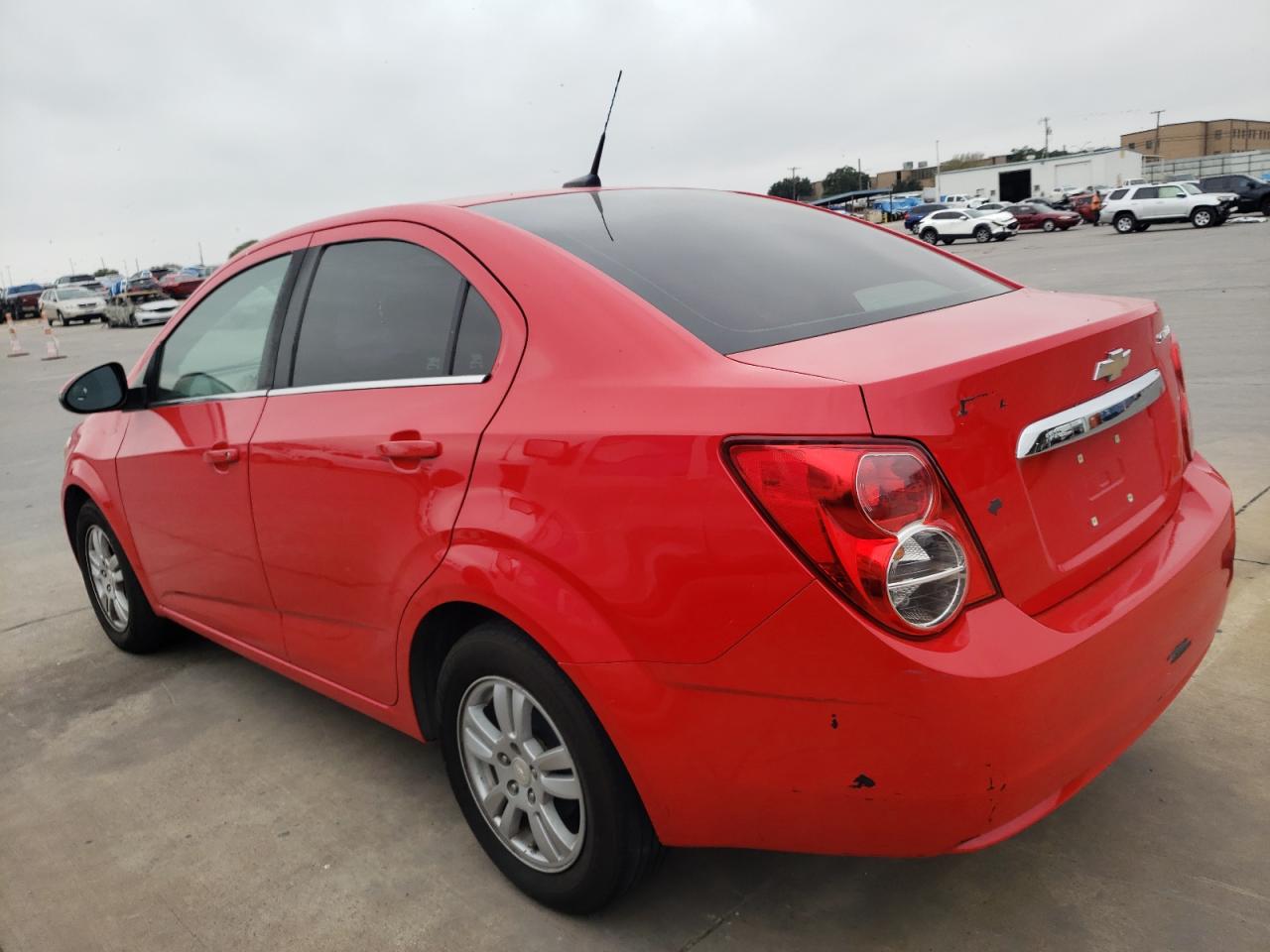 Изображение 2 2014 CHEVROLET SONIC LT 2014 с VIN 1G1JC5SH5E4153865
