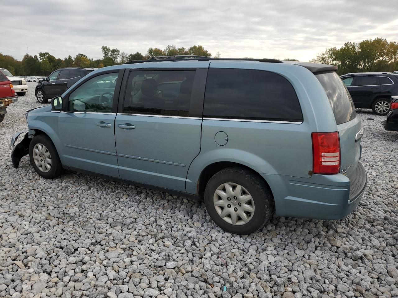 Obraz 2 z 2010 CHRYSLER TOWN & COUNTRY LX 2010 z VIN 2A4RR4DEXAR309678