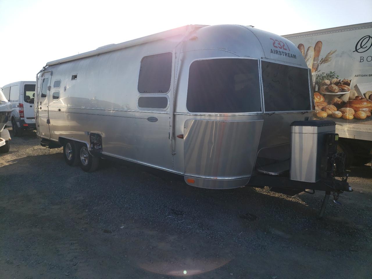 Изображение 2010 AIRS FLYING CLO 2010