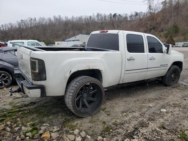 Image 3 of 2011 GMC SIERRA K2500 DENALI 2011 with VIN 1GT125C89BF135961