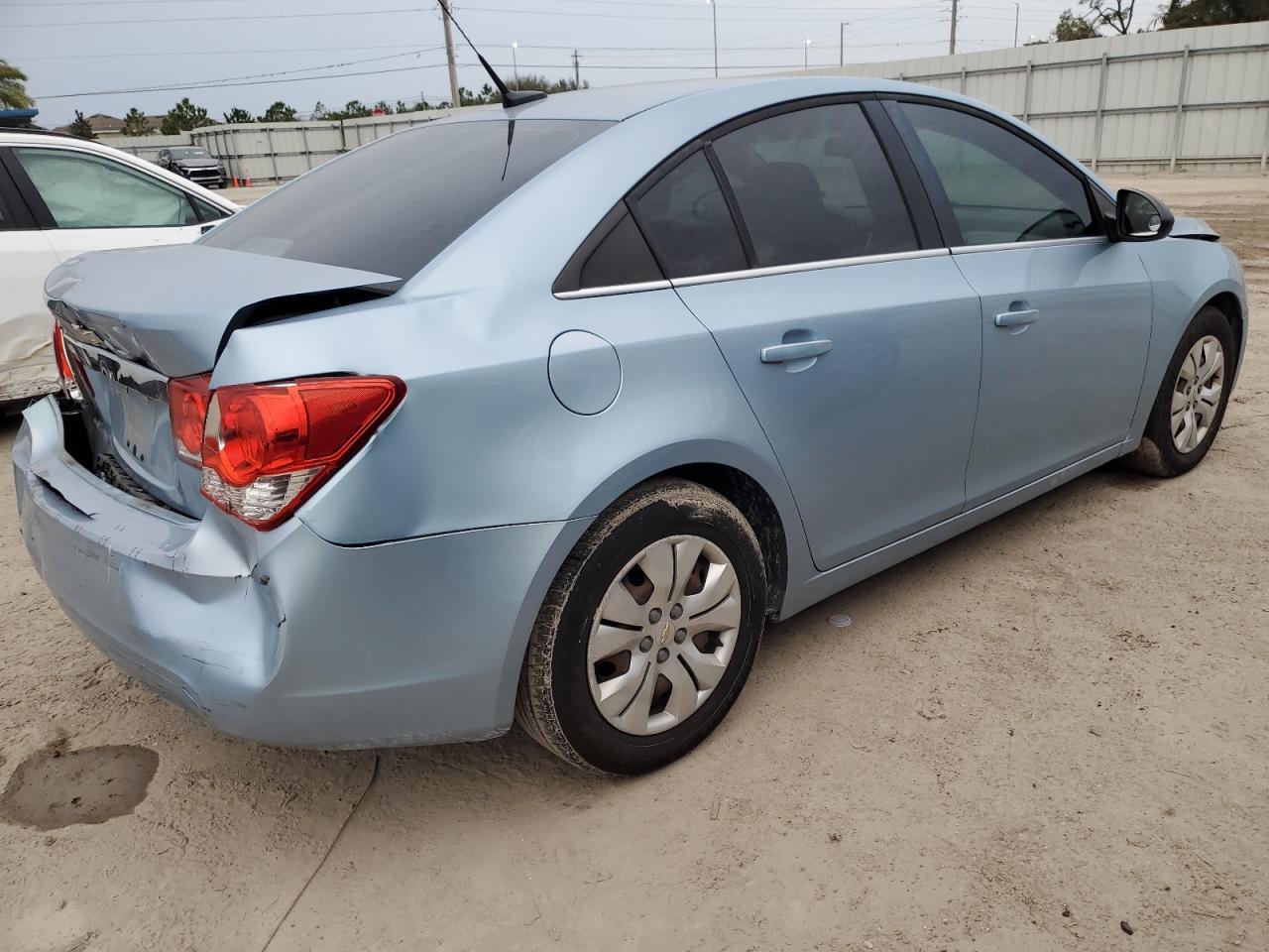 Image 3 of 2011 CHEVROLET CRUZE LS 2011 with VIN 1G1PC5SHXB7143319