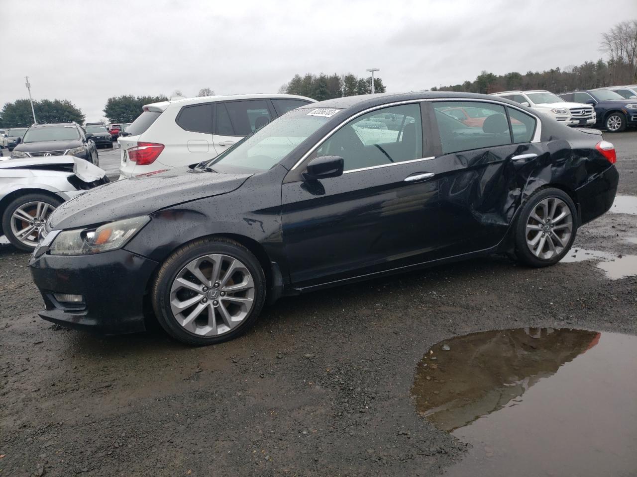 Image 1 of 2015 HONDA ACCORD SPORT 2015 with VIN 1HGCR2E50FA023303