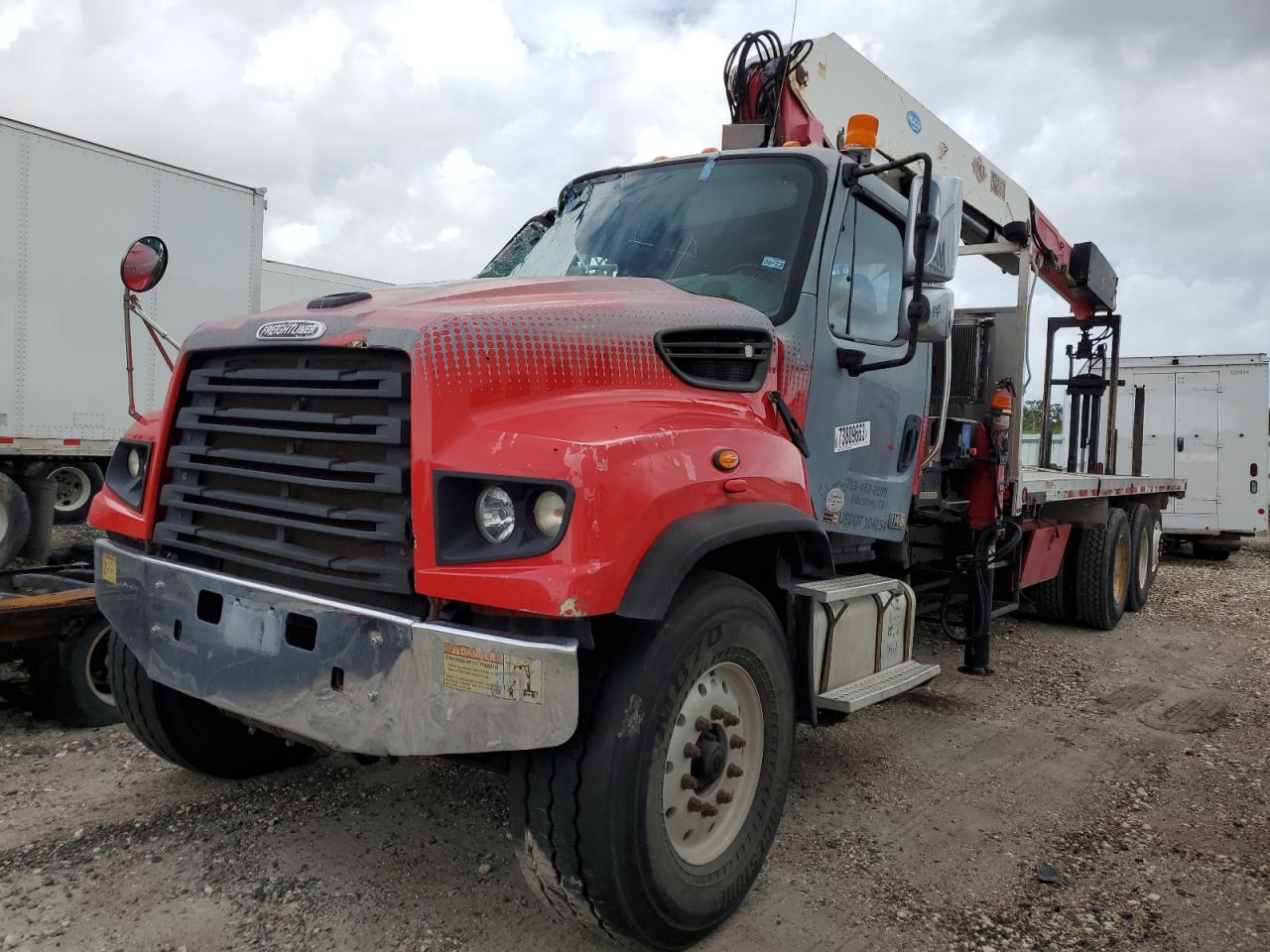 Image 2 of 2014 FREIGHTLINER 114SD  2014 with VIN 3ALMG3DV5EDFS6215