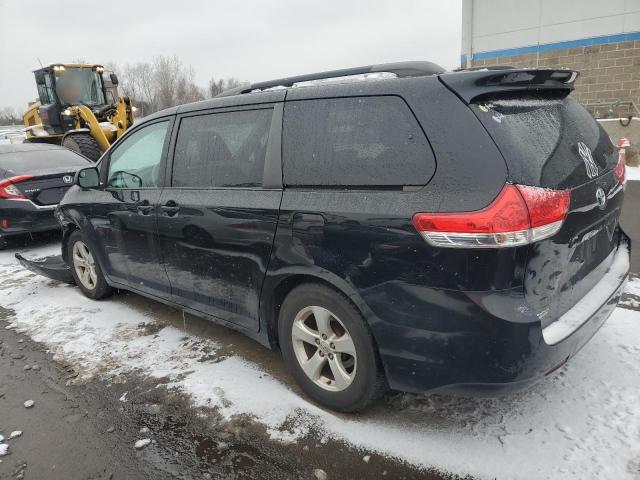 Изображение 2 2012 TOYOTA SIENNA LE 2012 с VIN 5TDKK3DC0CS242393
