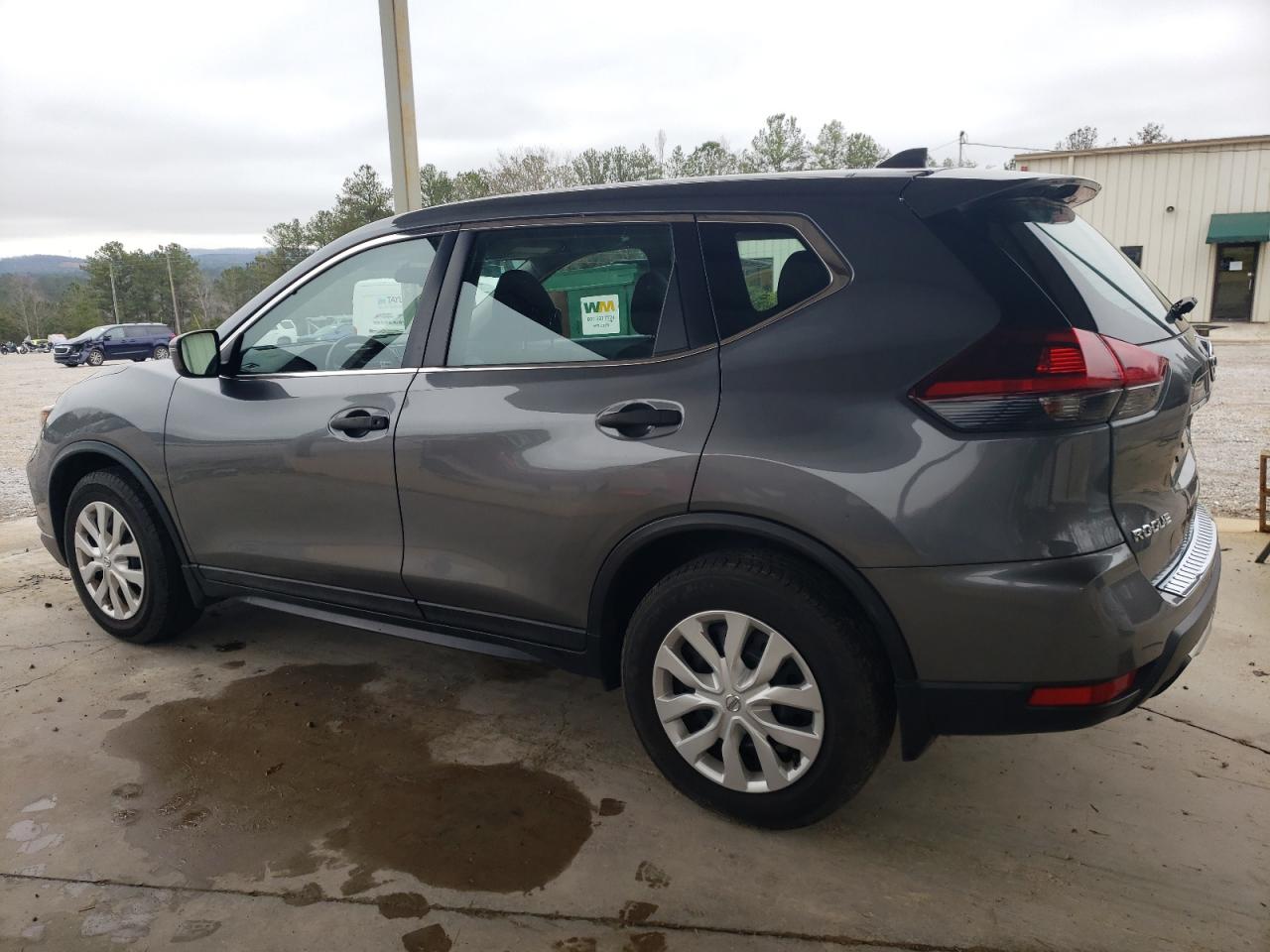 Image 2 of 2018 NISSAN ROGUE S 2018 with VIN 5N1AT2MTXJC848488