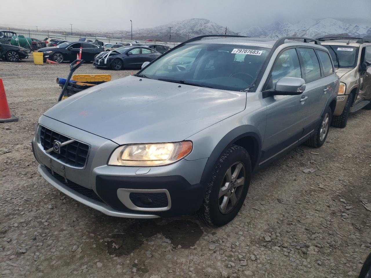 Obraz 1 z 2008 VOLVO XC70  2008 z VIN YV4BZ982881018967