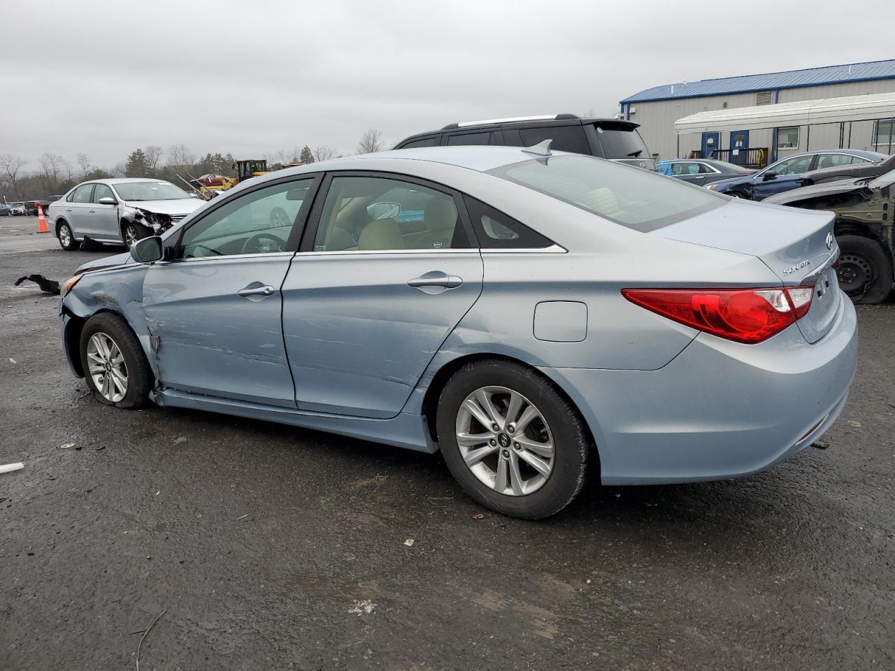 Image 2 of 2011 HYUNDAI SONATA GLS 2011 with VIN 5NPEB4AC6BH140947