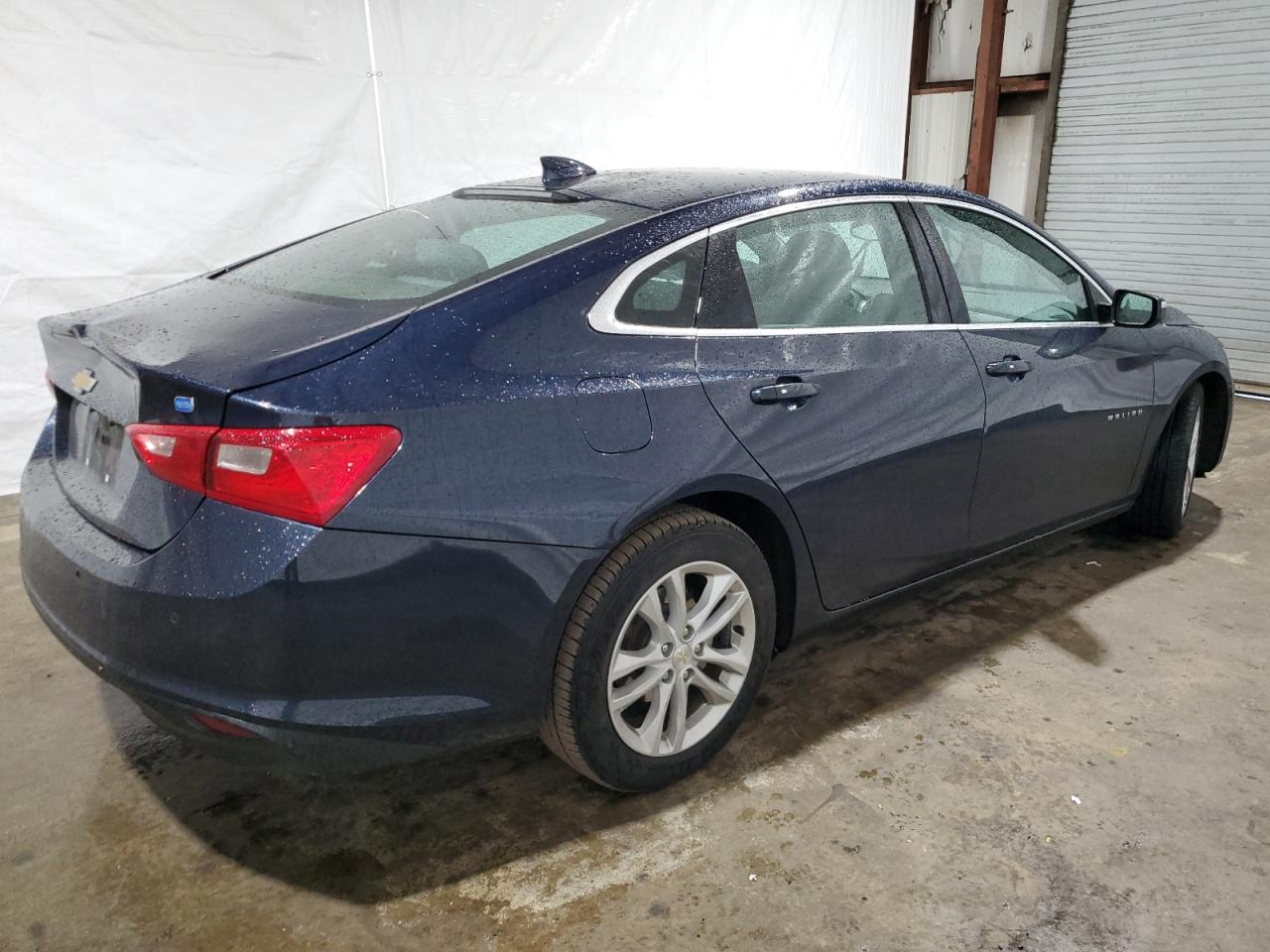 Image 3 of 2018 CHEVROLET MALIBU HYBRID 2018 with VIN 1G1ZF5SU1JF159054