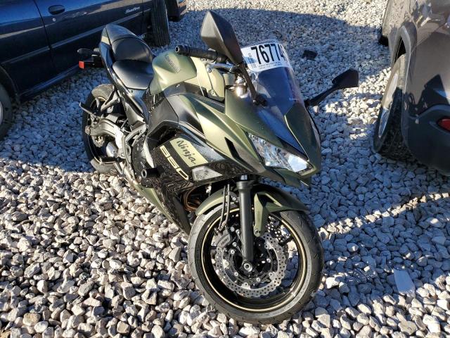 Image 1 of 2016 KAWASAKI EX650 P 2016 with VIN ML5EXEP13RDAB6415