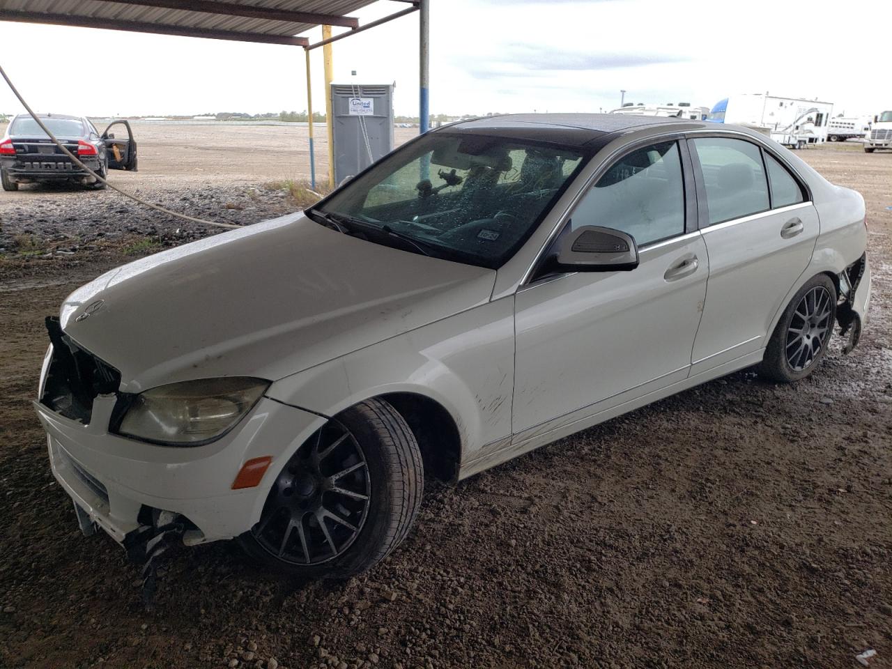 Image 1 of 2008 MERCEDES-BENZ C 300 2008 with VIN WDDGF54X88F050614