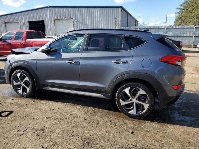 Obraz 2 z 2018 HYUNDAI TUCSON VALUE 2018 z VIN KM8J33A29JU828583