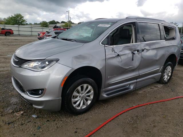 Изображение 1 2018 CHRYSLER PACIFICA TOURING L 2018 с VIN 2C4RC1BGXJR115596