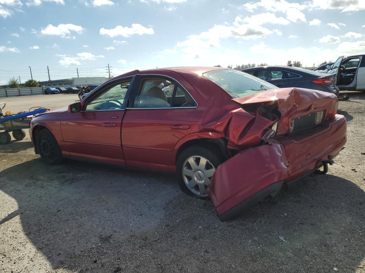 Obraz 2 z 2004 LINCOLN LS  2004 z VIN 1LNHM86S14Y645788