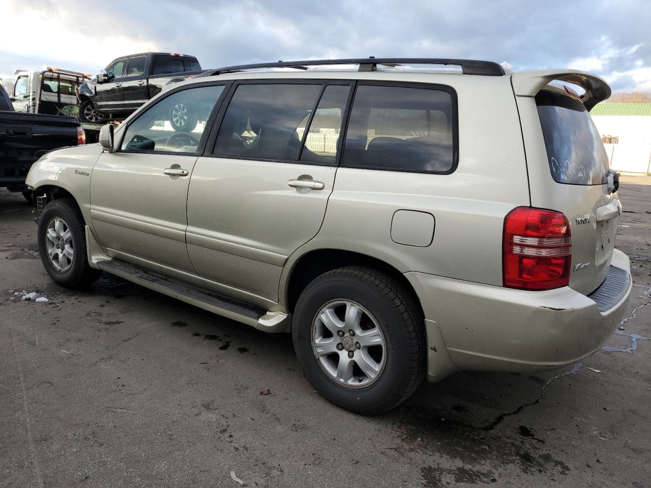 Image 2 of 2003 TOYOTA HIGHLANDER LIMITED 2003 with VIN JTEHF21A930138043