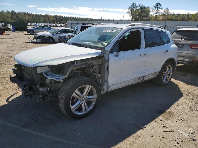 Obraz 1 z 2014 VOLKSWAGEN TOUAREG V6 2014 z VIN WVGDF9BP4ED002862