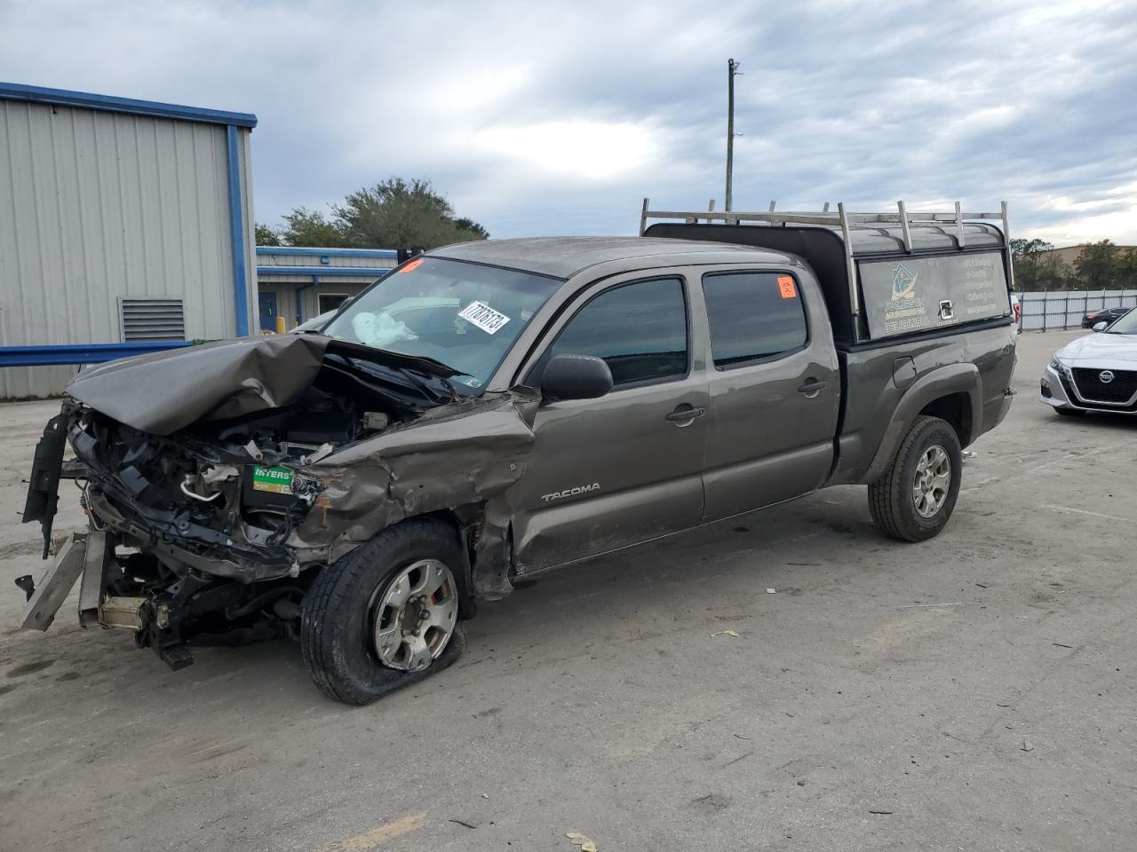 Obraz 1 z 2013 TOYOTA TACOMA DOUBLE CAB PRERUNNER LONG BED 2013 z VIN 5TFKU4HN2DX003533