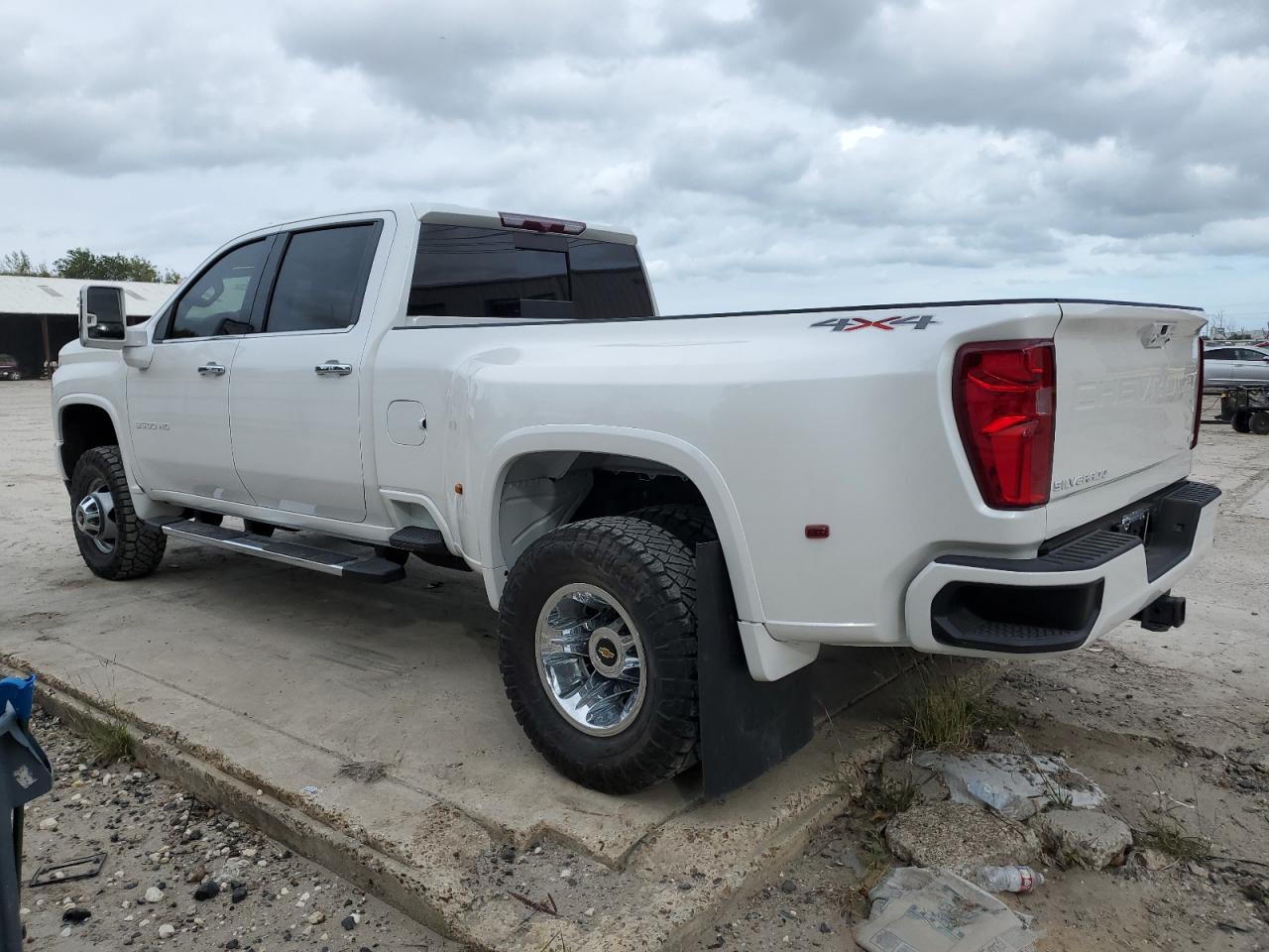 Obraz 2 z 2021 CHEVROLET SILVERADO K3500 LTZ 2021 z VIN 1GC4YUEY2MF295458